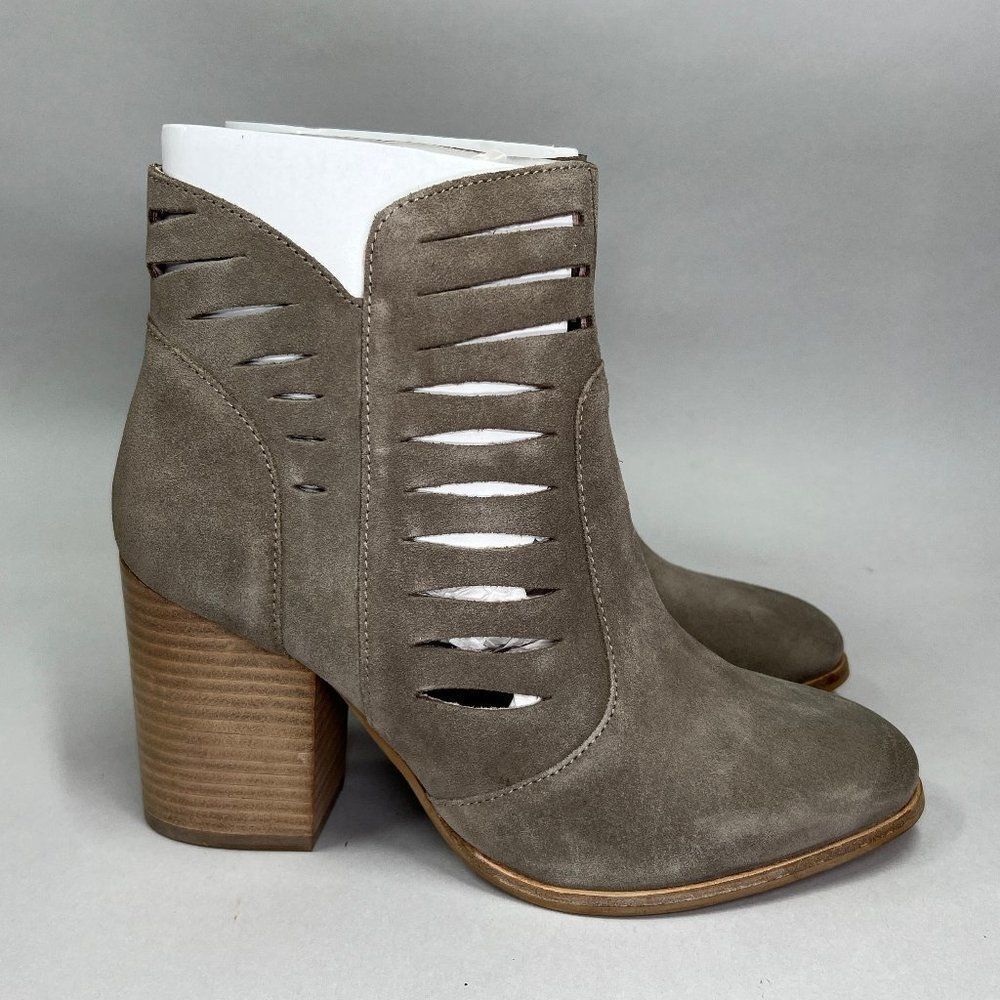 Seychelles Lets Go Crazy Booties Women's Size 8 Tan Perforated Suede Ankle Boots